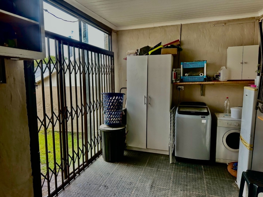 2 Bedroom Property for Sale in Denneoord Western Cape